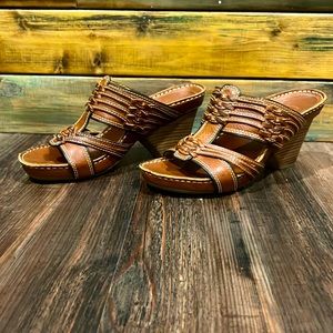 Frye 6 brown Audrey strappy slide leather sandals wedges platforms
